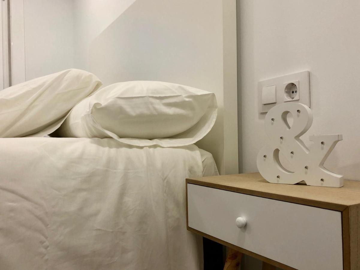 Monresidence Cavall Bernat Manresa Buitenkant foto