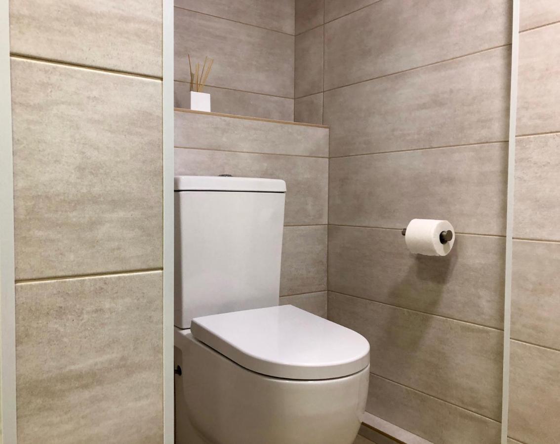Monresidence Cavall Bernat Manresa Buitenkant foto
